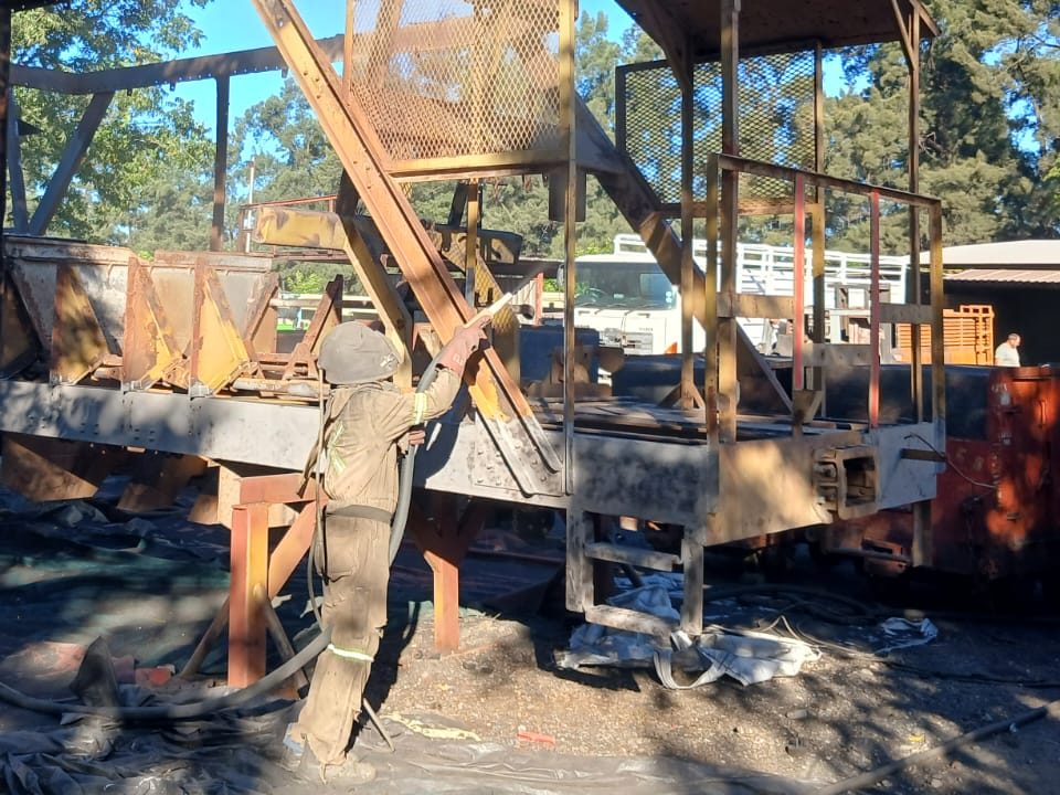 Sandblasting in the workshop